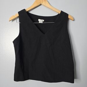 Zelda Black V-Neck Cropped Shell Top